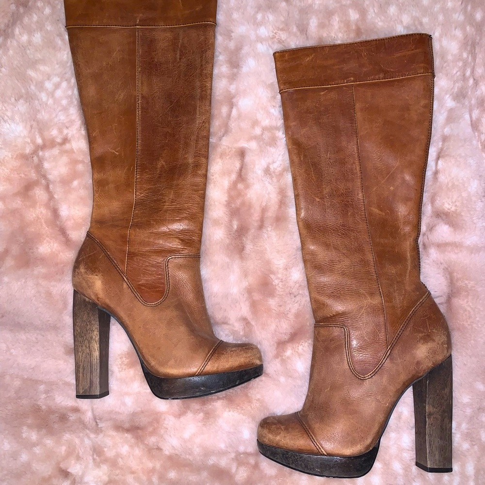 Size 8 knee high leather platform boots